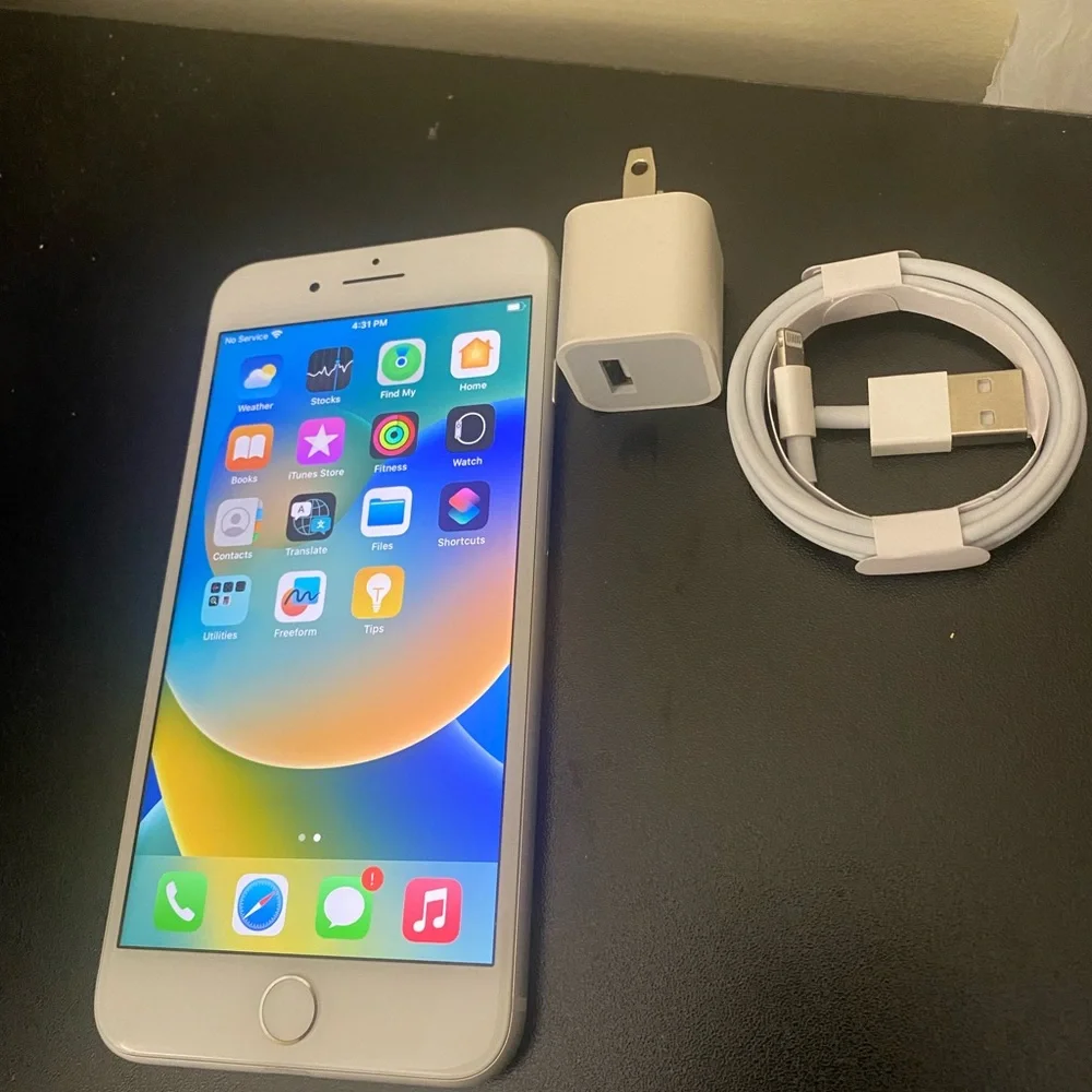 Apple iPhone 8 Plus 64GB unlocked